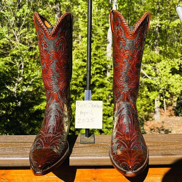 Stunning Fully Tooled Lucchese Kent's in Mahogany Color & Women's size 8.5B